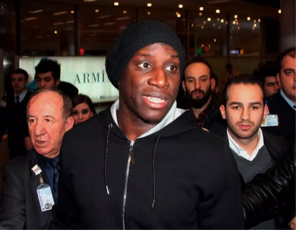 Demba Ba, Beşiktaş İçin İstanbul\'a Geldi