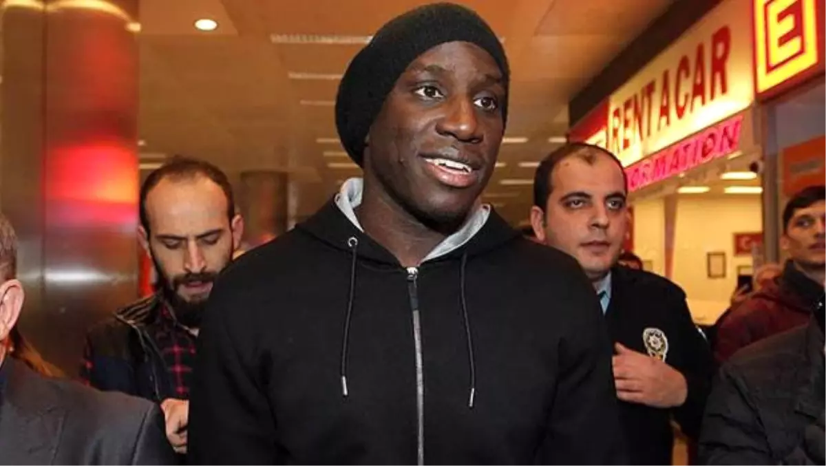 Demba Ba, İstanbul\'a Geldi