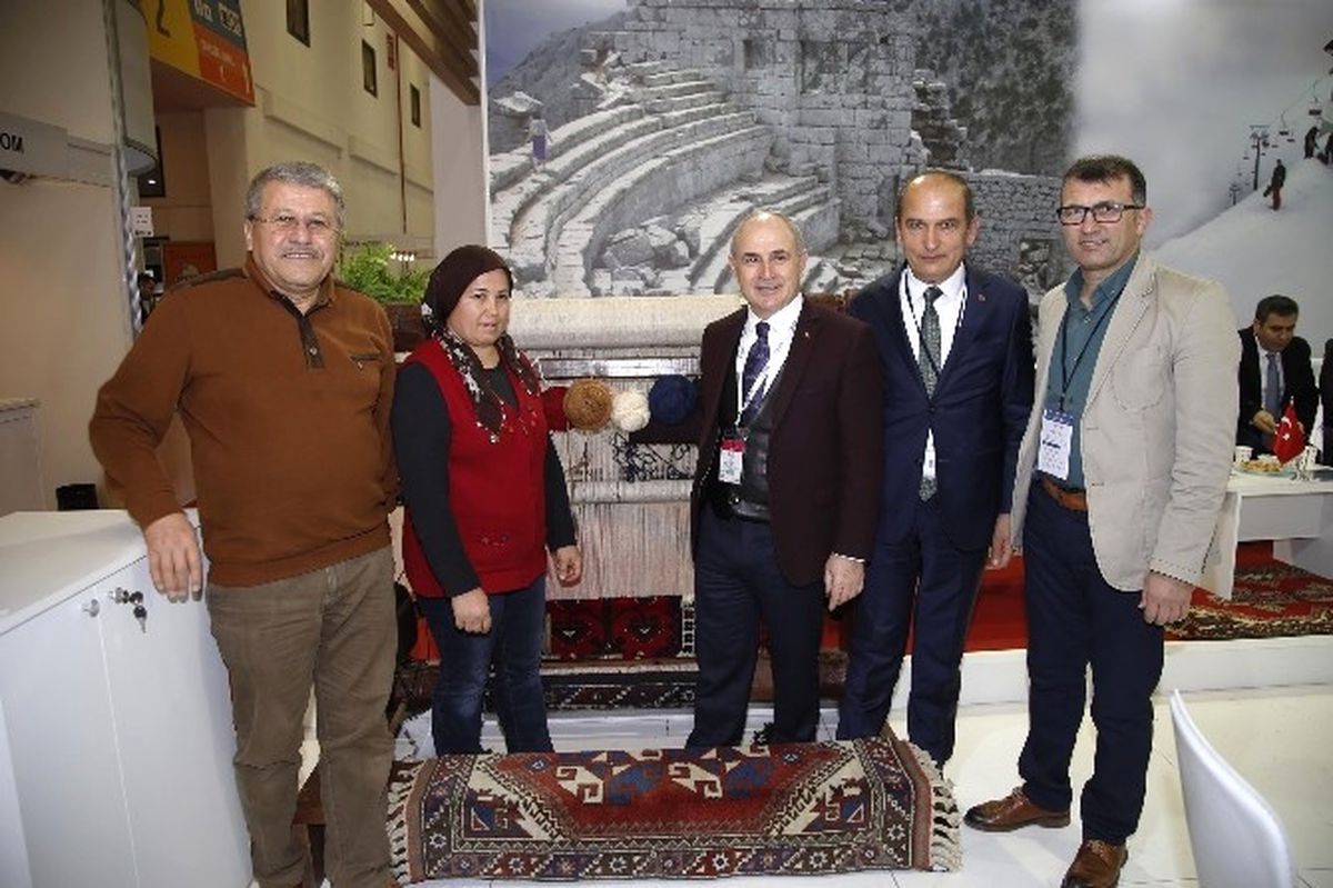 Emıtt\'te Döşemealtı Halısına Yoğun İlgi