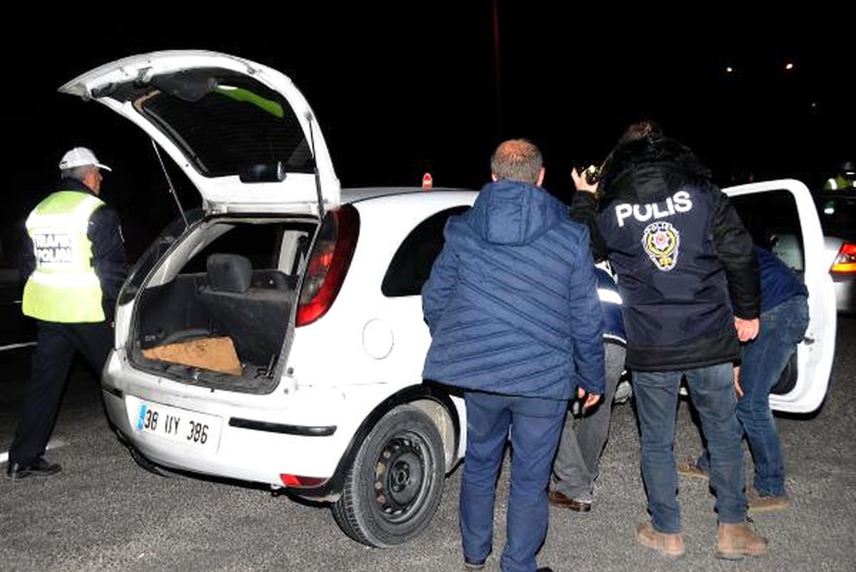 Kayseri\'de 500 Polisle Asayiş Uygulaması