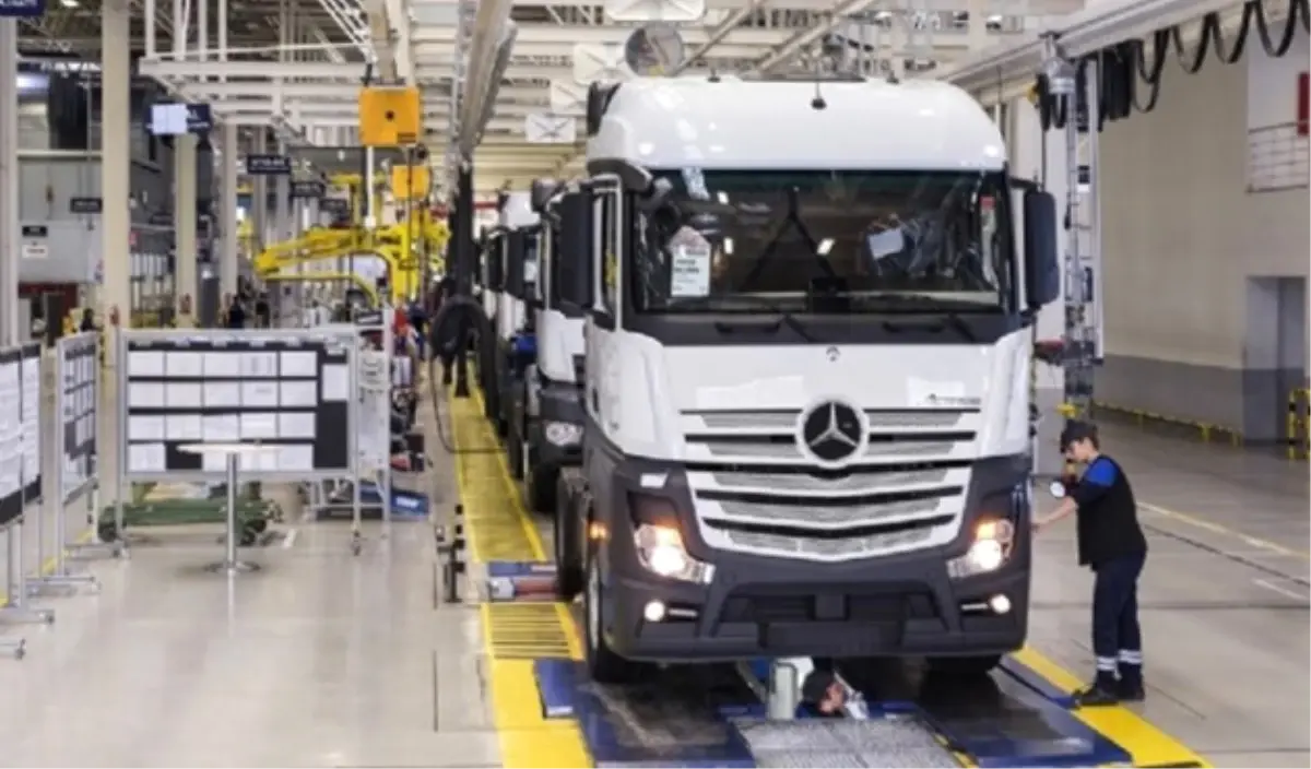 Mercedes-Benz\'in Türkiye Yatırımları Sürüyor