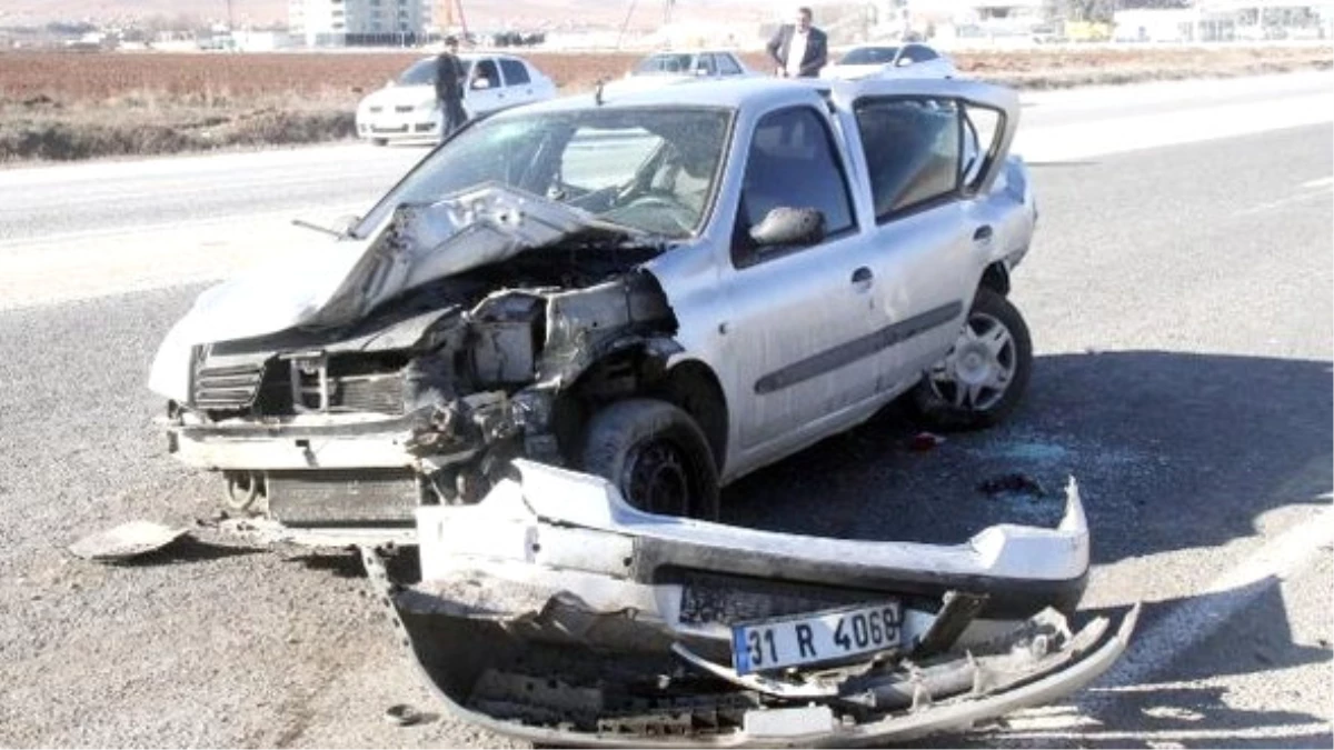 Şanlıurfa\'da Kaza: 3 Yaralı