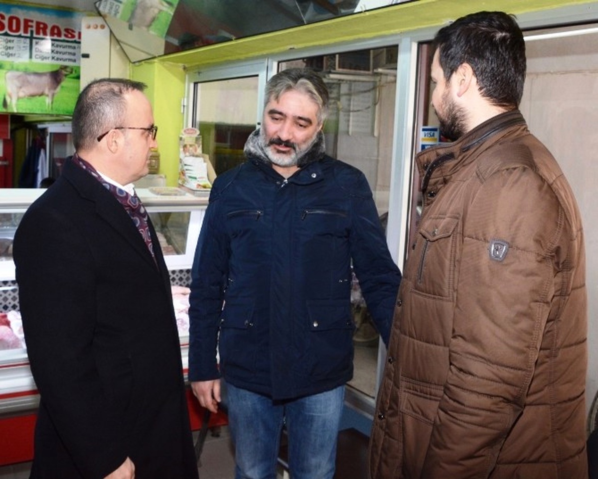 Turan Lapseki\'de Taziye Ziyaretinde Bulundu