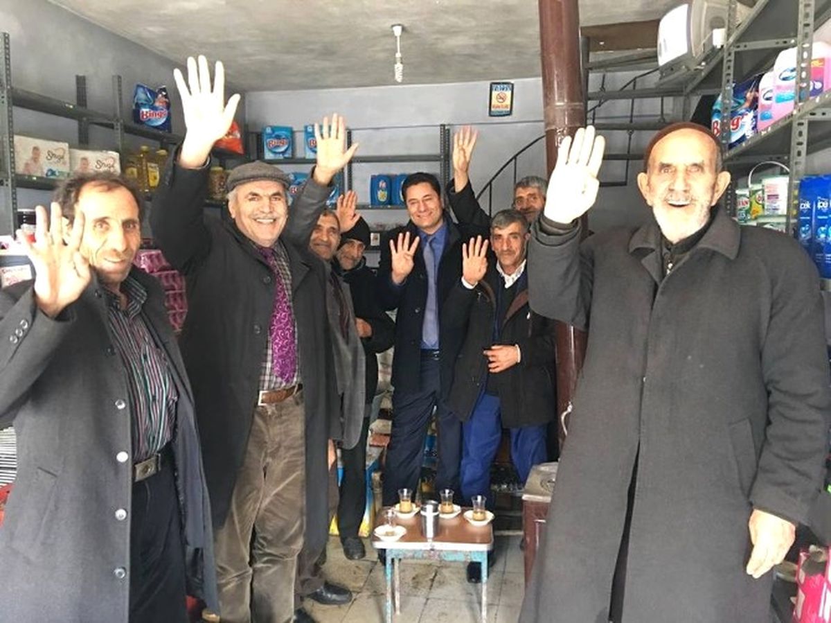 AK Parti Özalp İlçe Başkanlığı Sahaya İndi