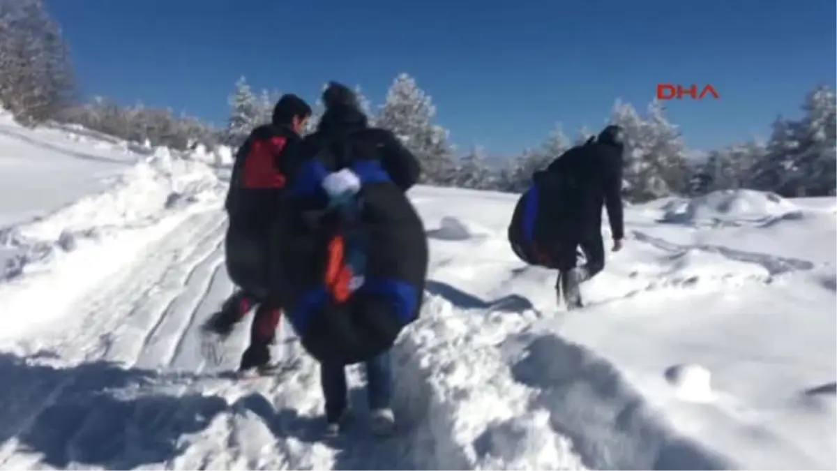 Bolu Abant\'ta Yamaç Paraşütü Heyecanı