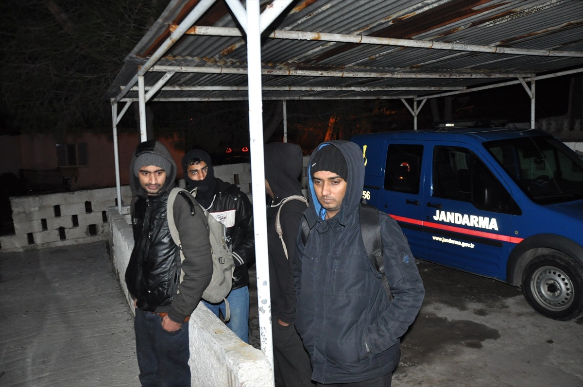 Çanakkale\'de 118 Yabancı Uyruklu Yakalandı
