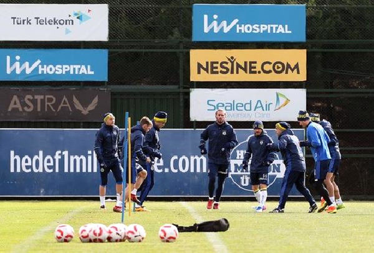 Fenerbahçe\'de Derbi Mesaisi Başladı