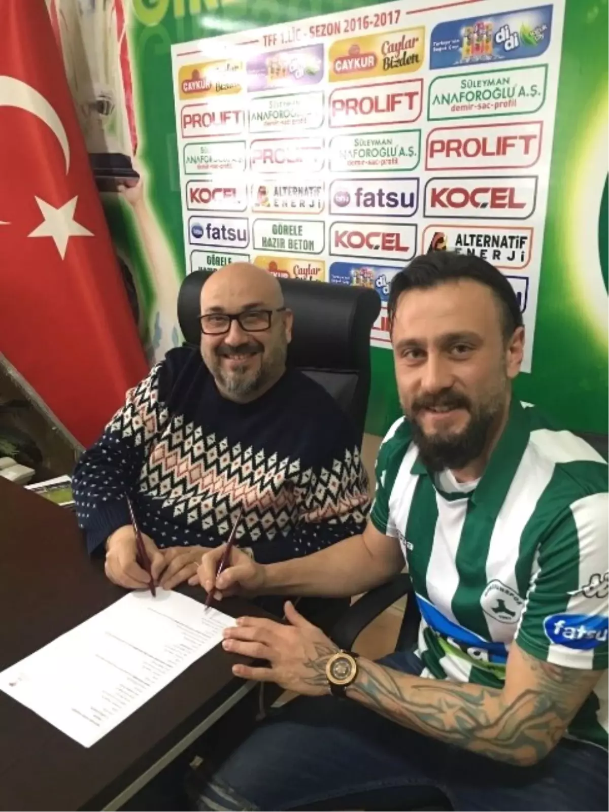 Giresunspor, Çağlar Birinci\'yi Renklerine Bağladı