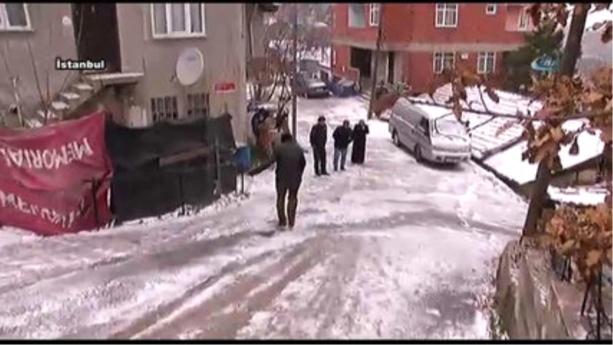 İstanbulluların Karla İmtihanı