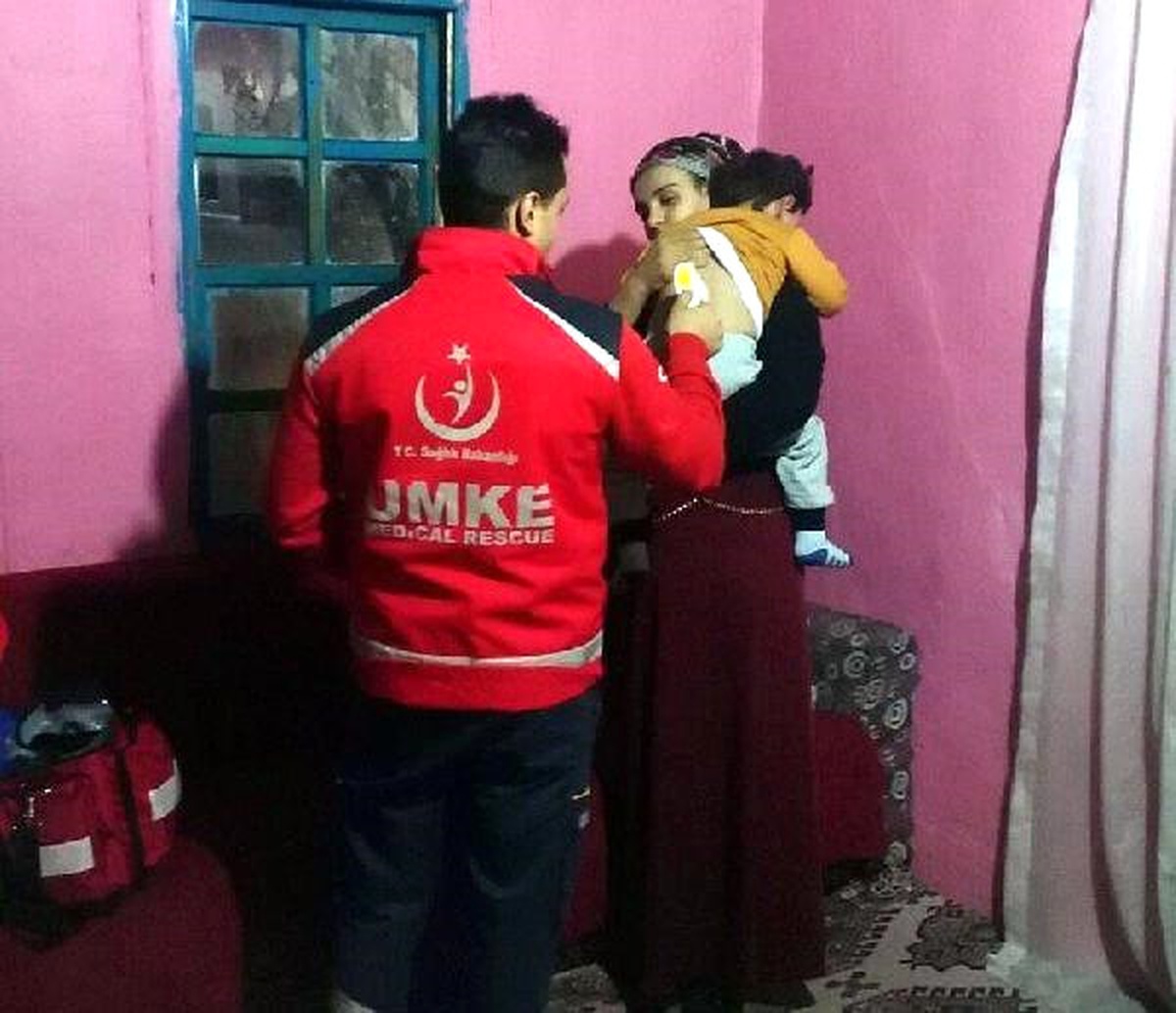 Kalp Hastası Çocuk Paletli Araçla Hastaneye Kaldırıldı