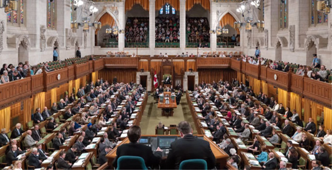 Kanada Parlamentosunda Camiye Yönelik Silahlı Saldırı Kınandı