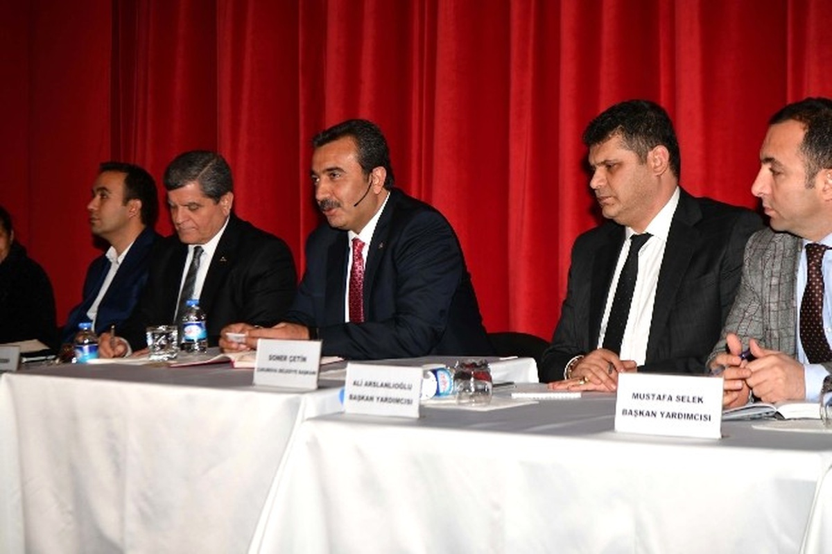 Keskin: "Yerel Yöneticilerimizin Başarısı Bizleri Mutlu Ediyor"