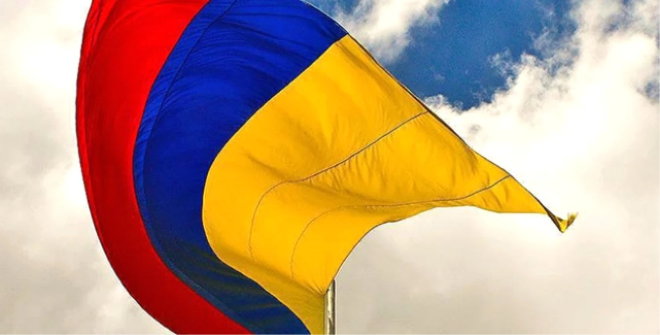 Kolombiya Hükümeti ile Eln Arasında Barış Görüşmeleri