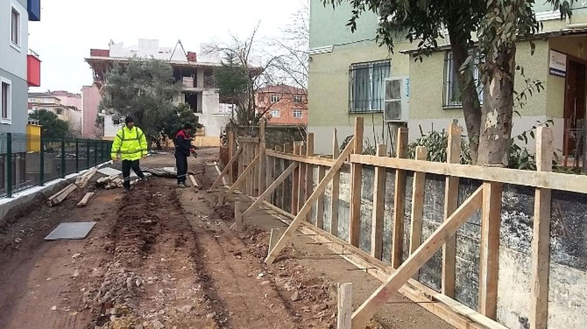 Körfez\'de Cami ve Okullara Bakım Çalışması