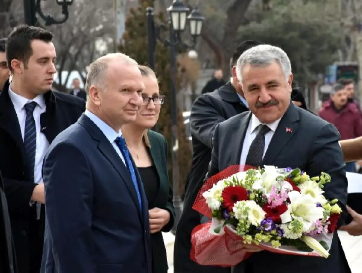 Ulaştırma, Denizcilik ve Haberleşme Bakanı Arslan, Tekirdağ\'da