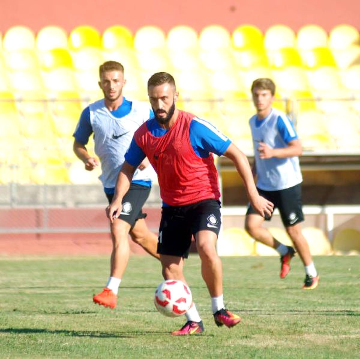 Altay Orhun\'u Kiraladı