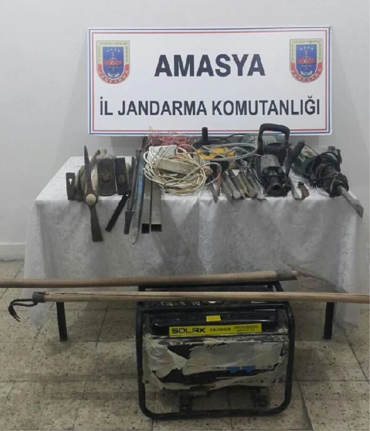 Amasya\'da Kaçak Kazıdan 4 Kişi Gözaltına Alındı