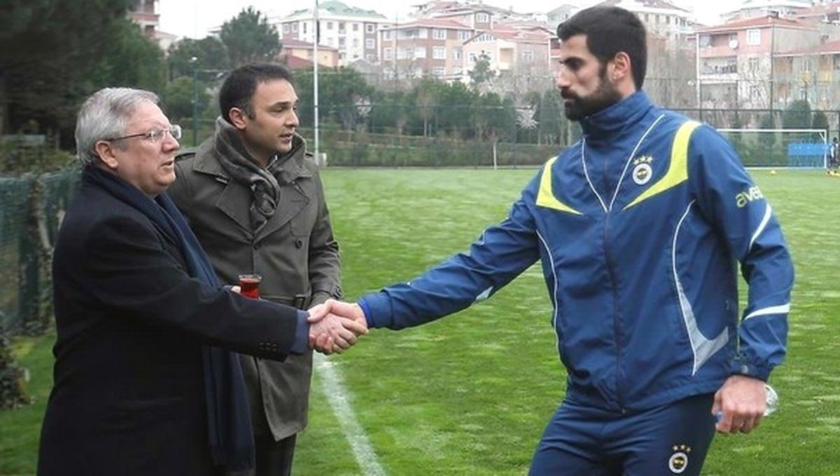 Aziz Yıldırım ve Volkan Kaşındı, Sergen de Kaşıdı\'