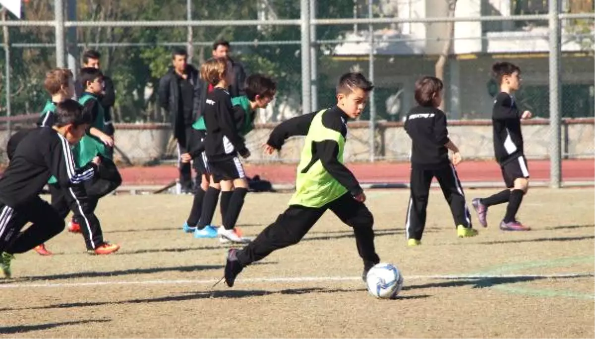 Beşiktaş Sömestr Dostluk Turnuvası Başladı