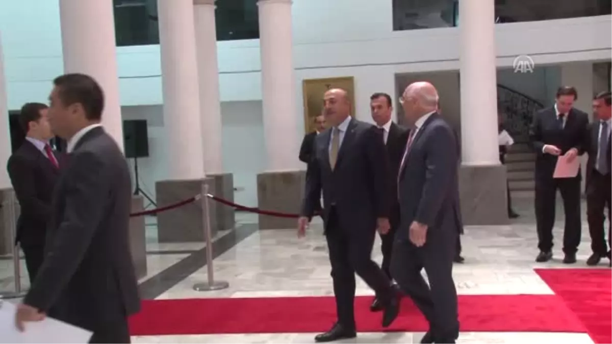 Dışişleri Bakanı Çavuşoğlu Paraguay\'da - Imza Töreni