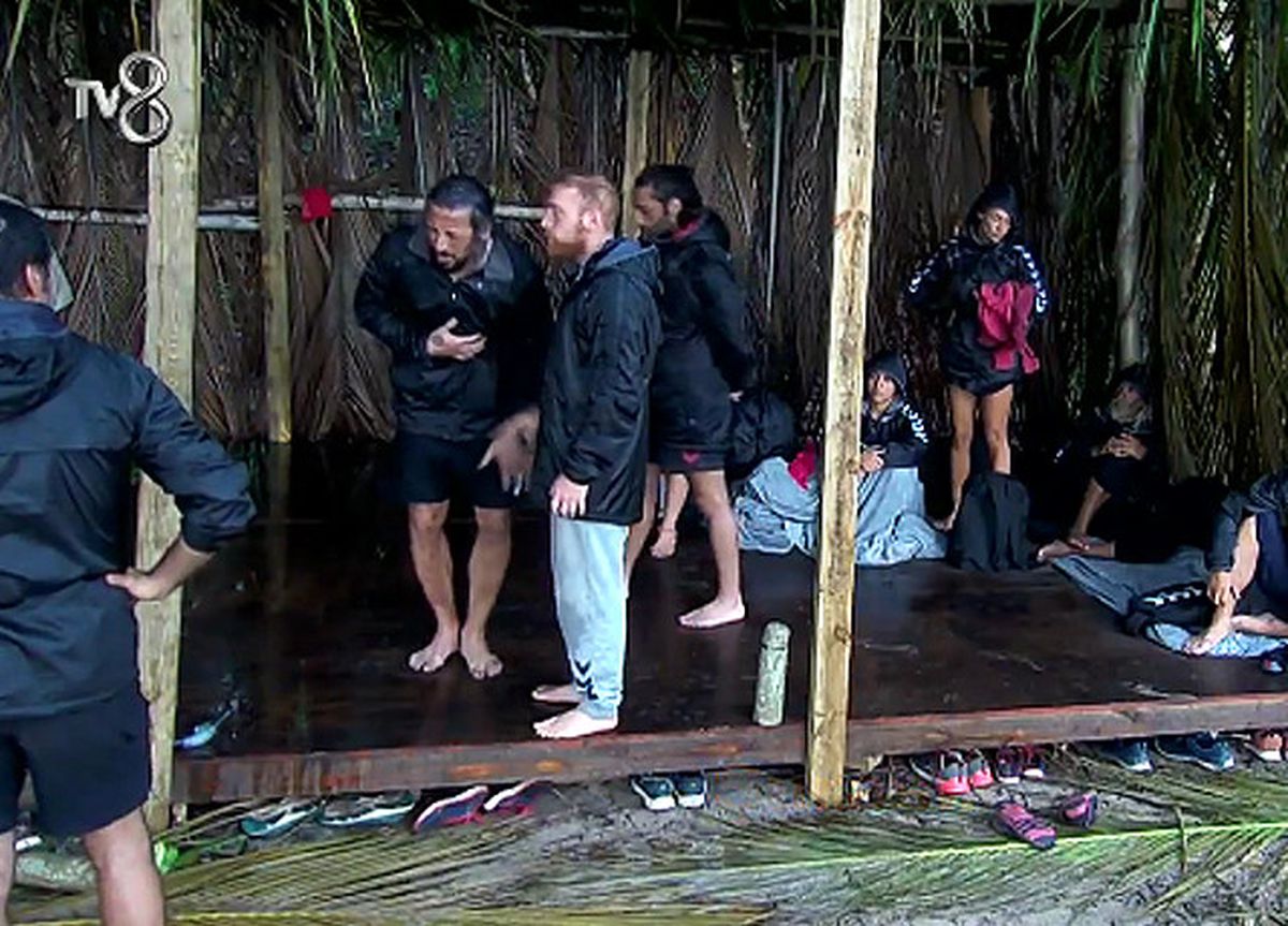 Survivor\'da Korku Dolu Anlar! İlhan Mansız\'ın Kalbi Sıkıştı