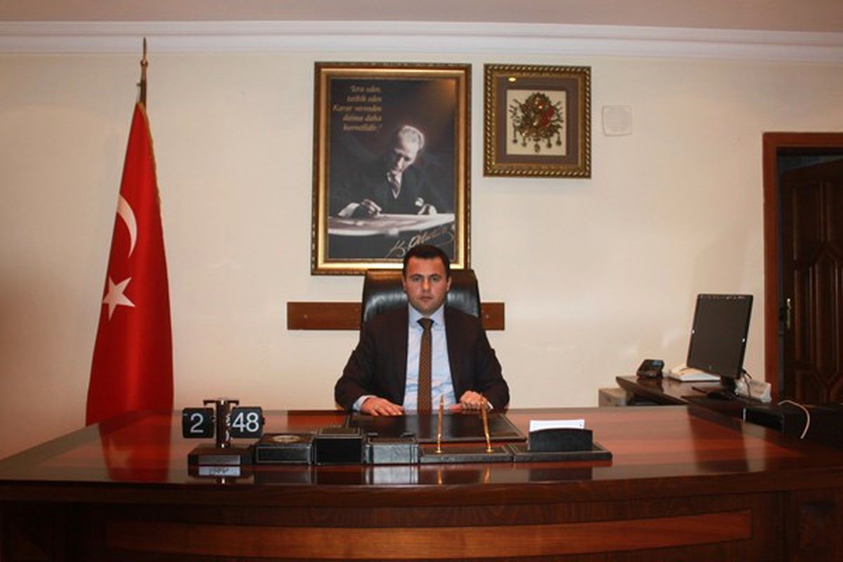 Kaymakam Uzan\'dan Taziye Mesajı