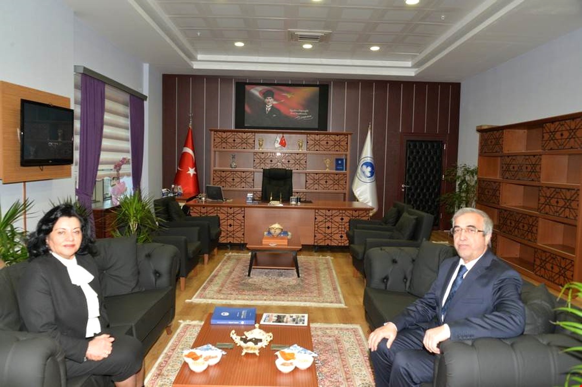 Kırklareli Valisi Civelek\'ten Ziyaret