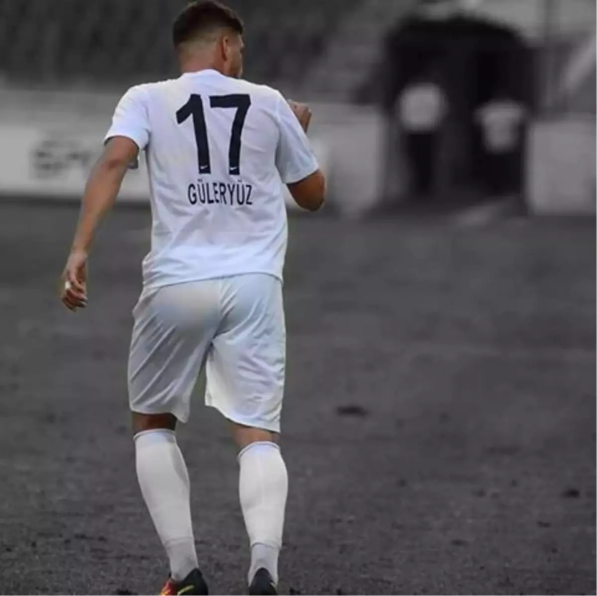 Niğde Belediyespor, Eskişehirspor\'dan Forvet Transfer Etti