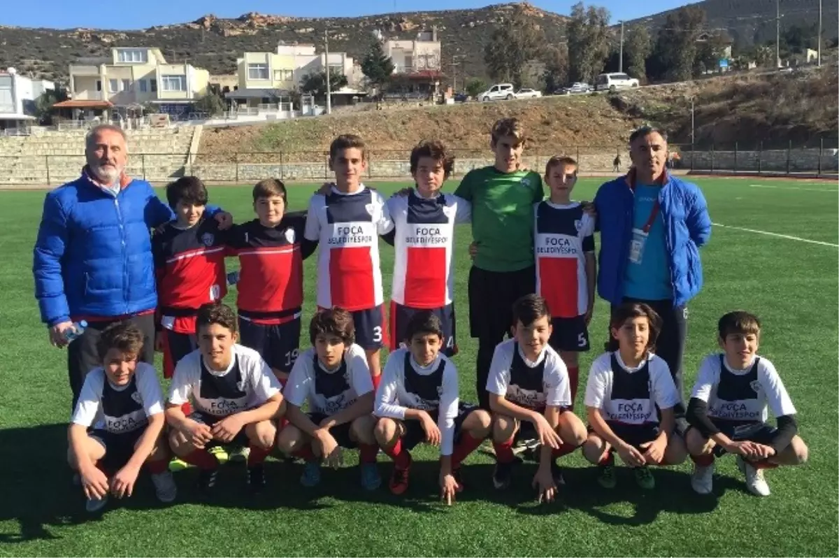 Şampiyon U 14\'ler İzmir \'Play-off\'larında Yarışacak