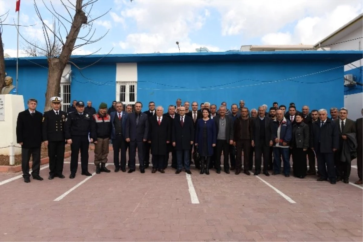 Vali Demirtaş: "Muhtarlarımızla Daha Sık Bir Araya Geleceğiz"