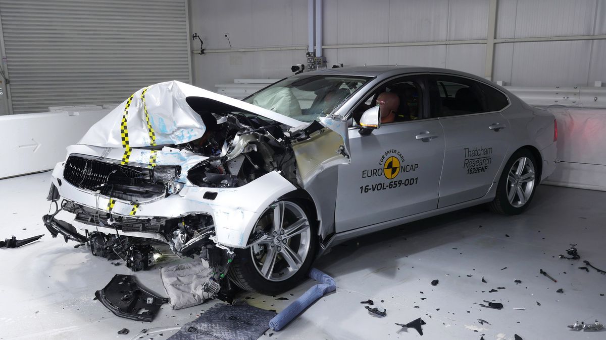 Volvo\'ya Euroncap\'ten Tam Puan