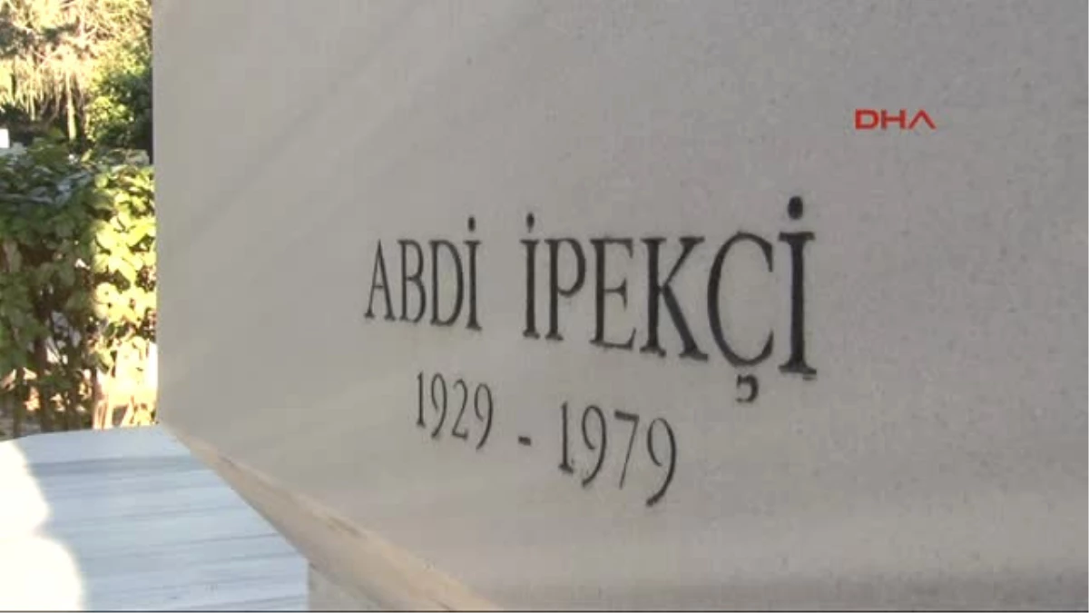 Abdi Ipekçi, Ölümünün 38. Yılında Mezarı Başında Anıldı