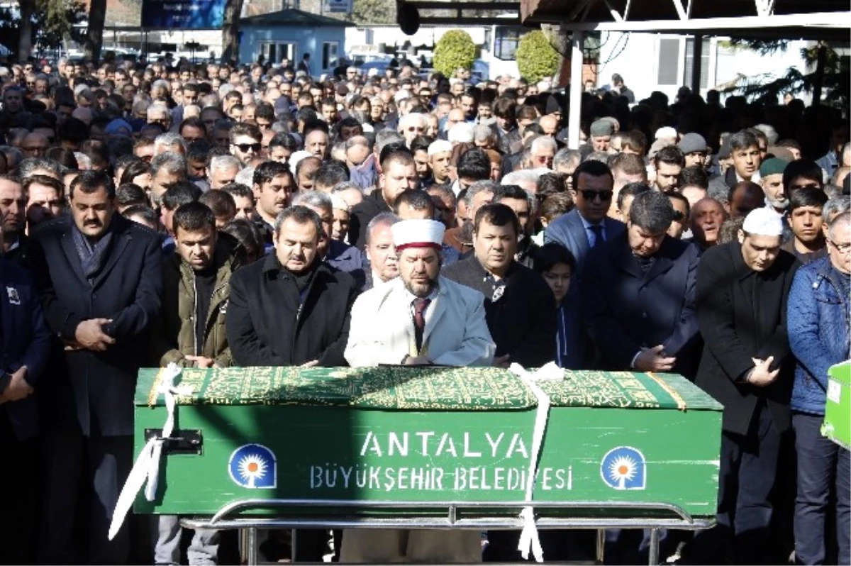 Antalya - Işadamının Oğlunu Kaçırarak Öldürülmesi Ile Ilgili 2 Gözaltı Daha