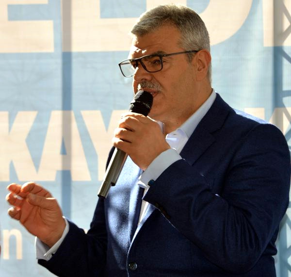 Başbakan Yardımcısı Kaynak: "Türkiye Cumhuriyeti İçin Kendi Ülkesinin ve Kendi Milletinin...