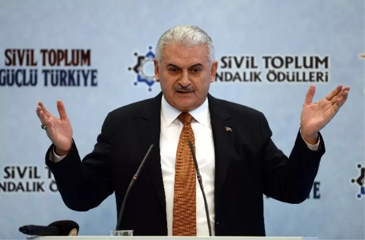 Başbakan Yıldırım, Kılıçdaroğlu\'nun Anayasa Açıklamasını Değerlendirdi