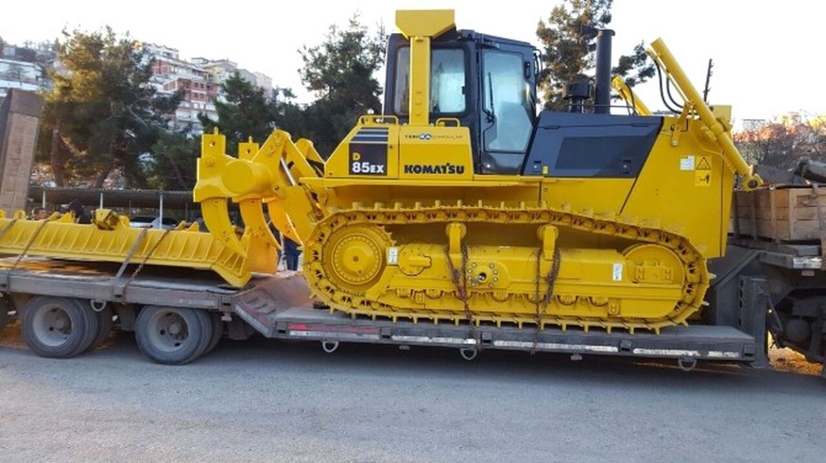 Bilecik\'e 1 Milyon 38 Bin Lira Değerinde Yeni Dozer