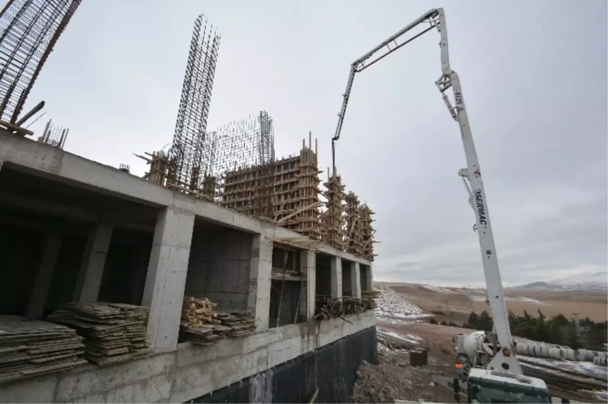 Çimşit Mezarlığı\'na Yeni Cami ve Tesisler Yapılıyor