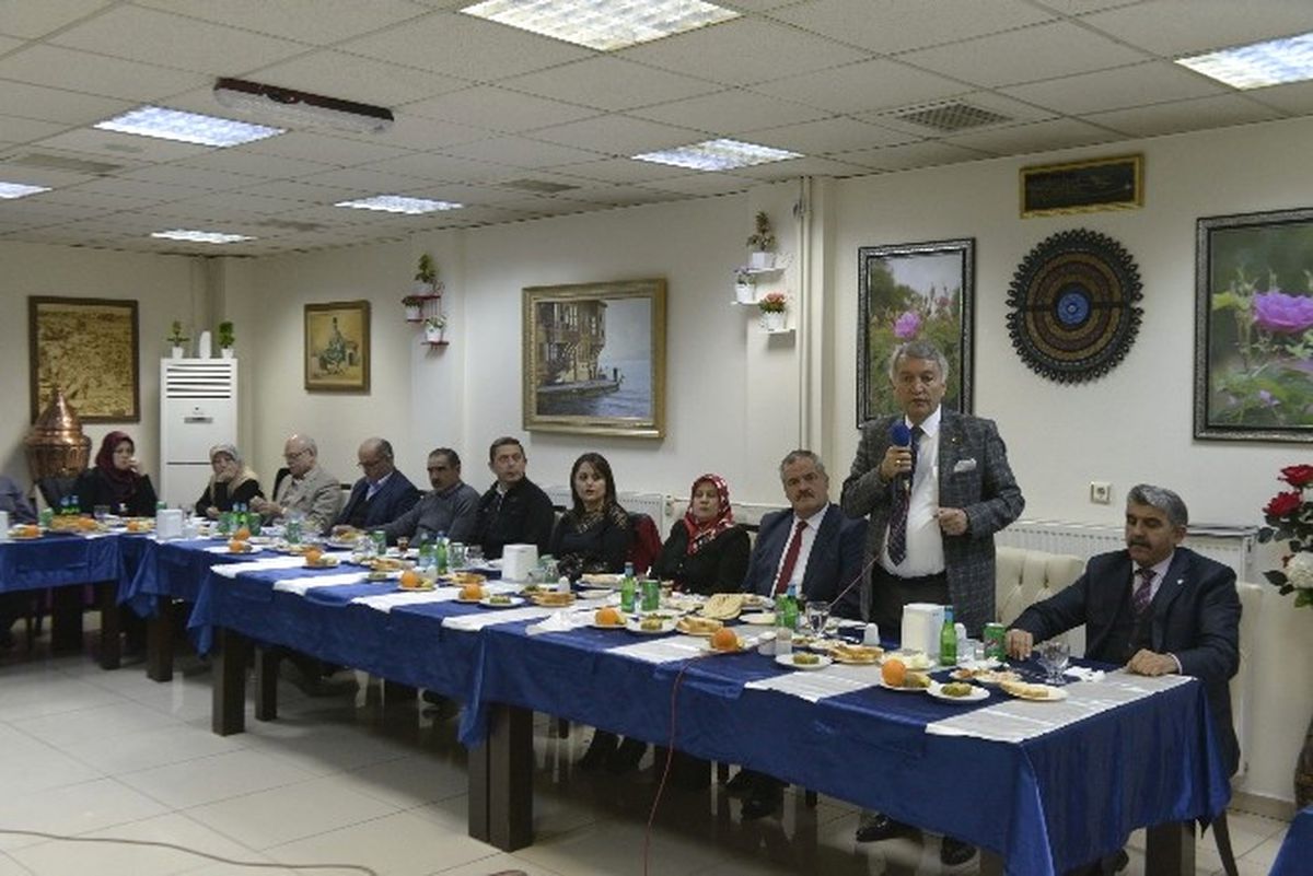 Isparta Belediyesi Muhtarlara Whatsapp Grubu Kurdu