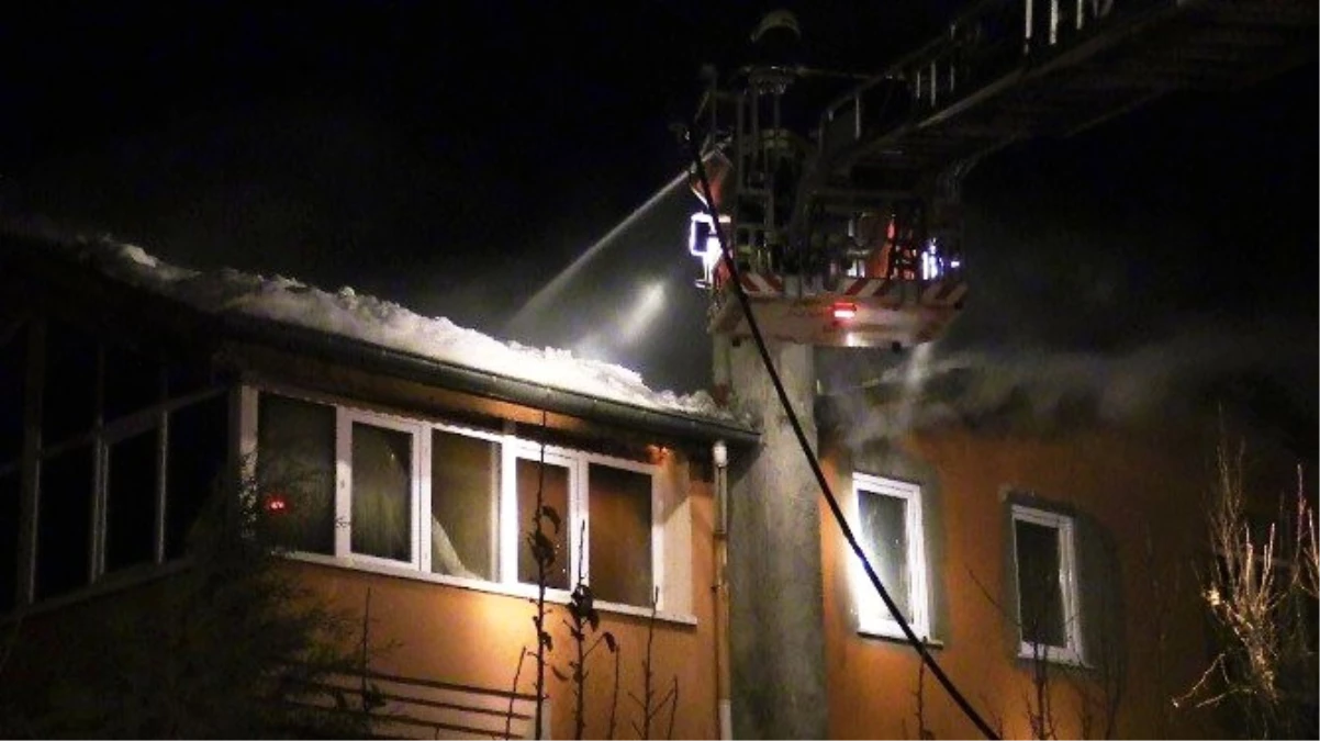 Konya\'da Ev Yangını: 1 Ölü