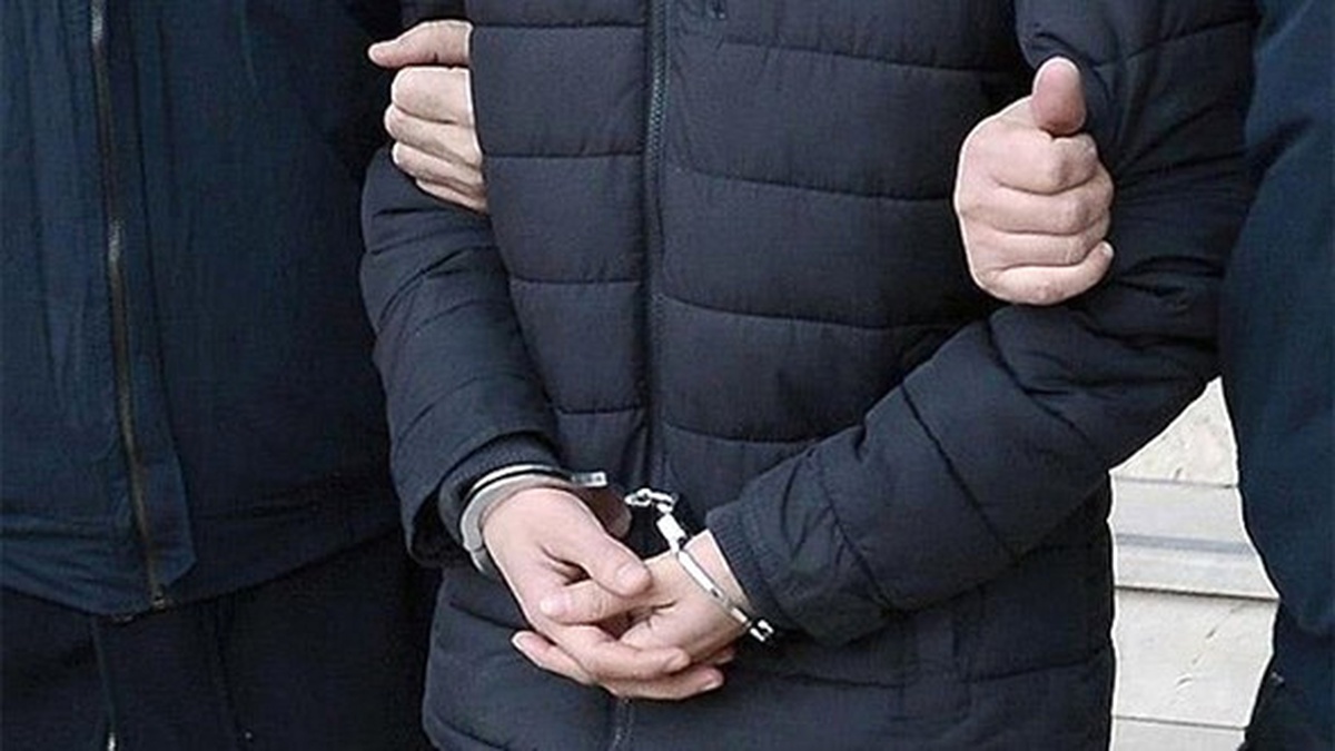 Mersin\'de Fetö Operasyonunda 4 Kişi Tutuklandı