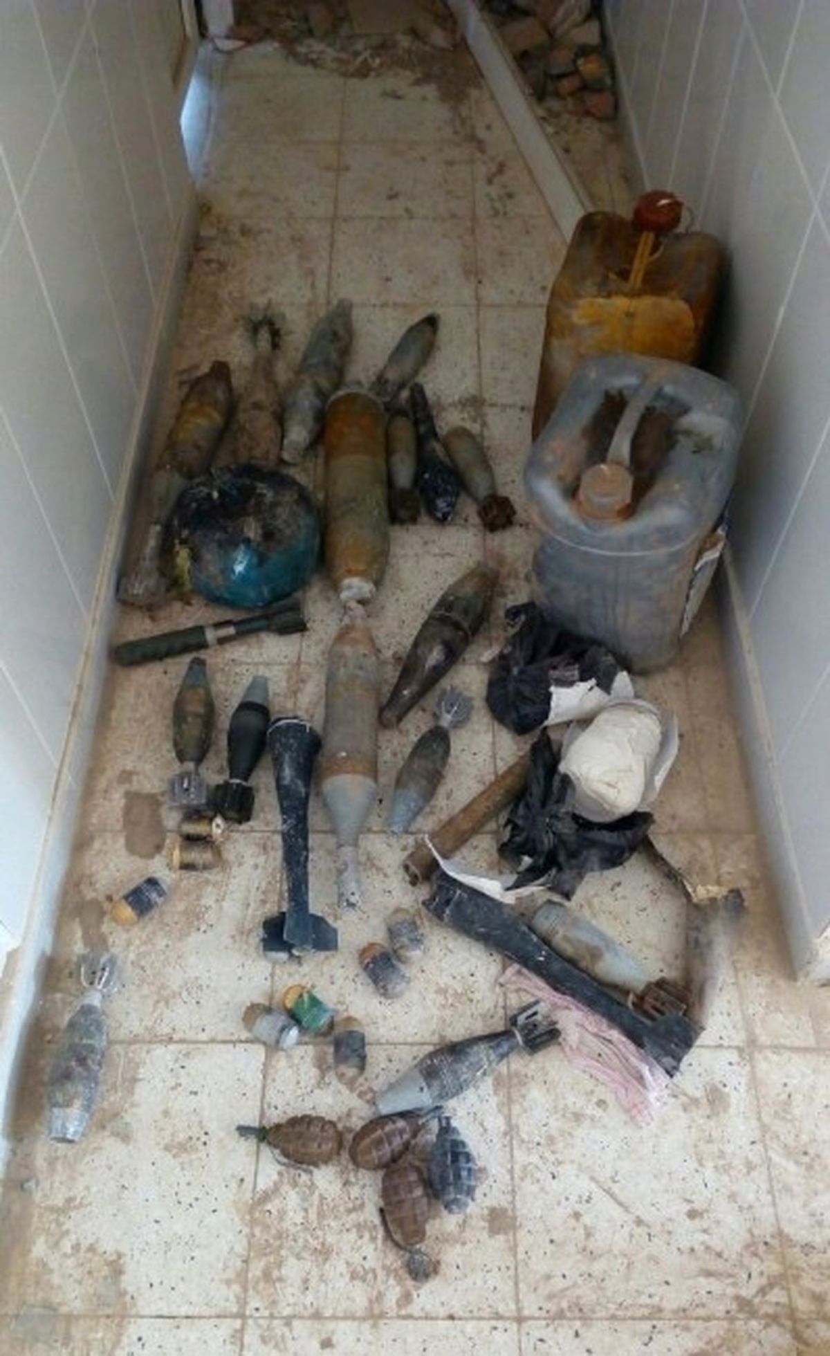 Nusaybin\'de Patlayıcı Ele Geçirildi