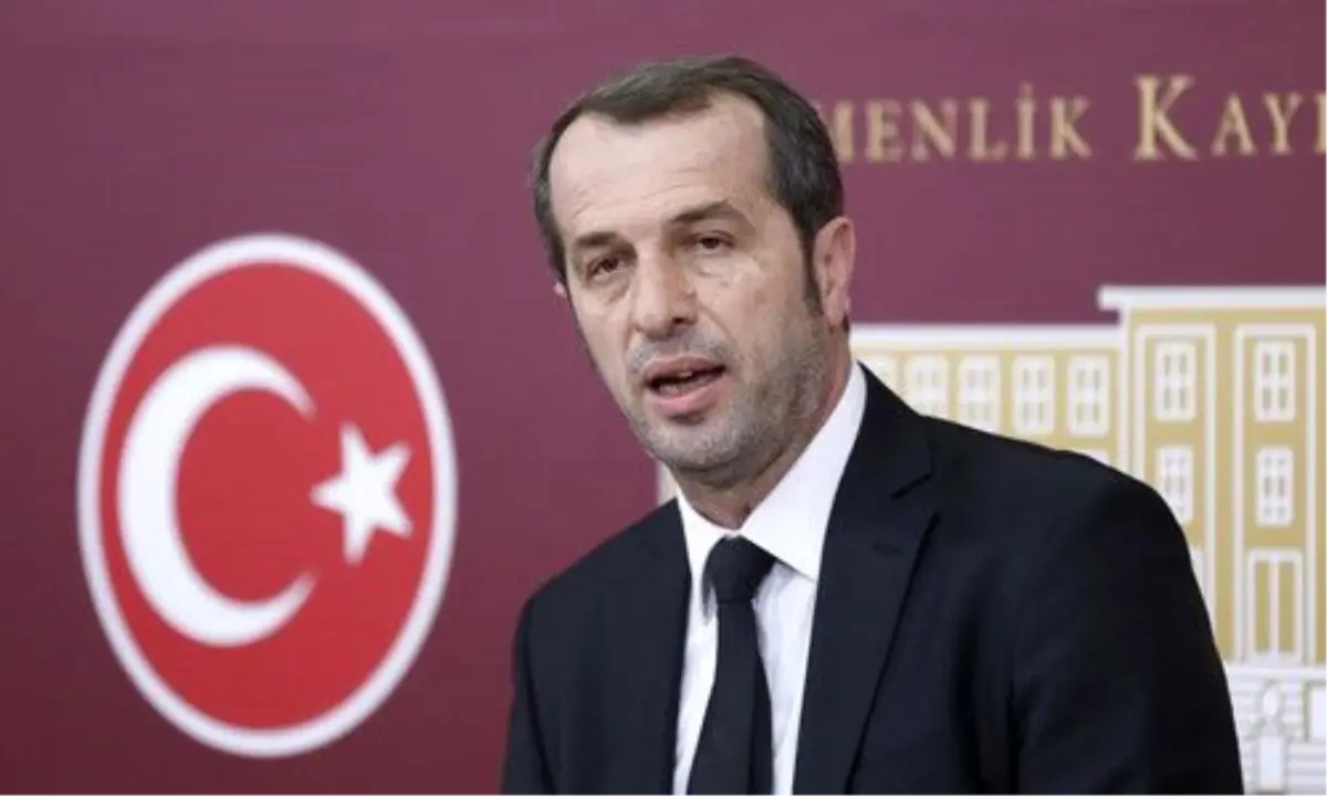 Saffet Sancaklı\'nın Eşi Hayatını Kaybetti (2)