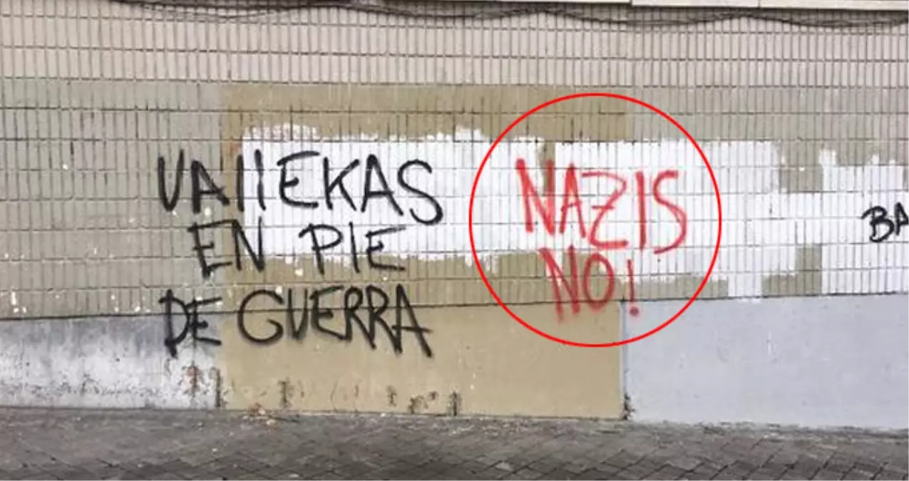 Vallecano\'lu Taraftarlar, \'Nazi\'ci Dedikleri Zozulya\'yı Protesto Etti