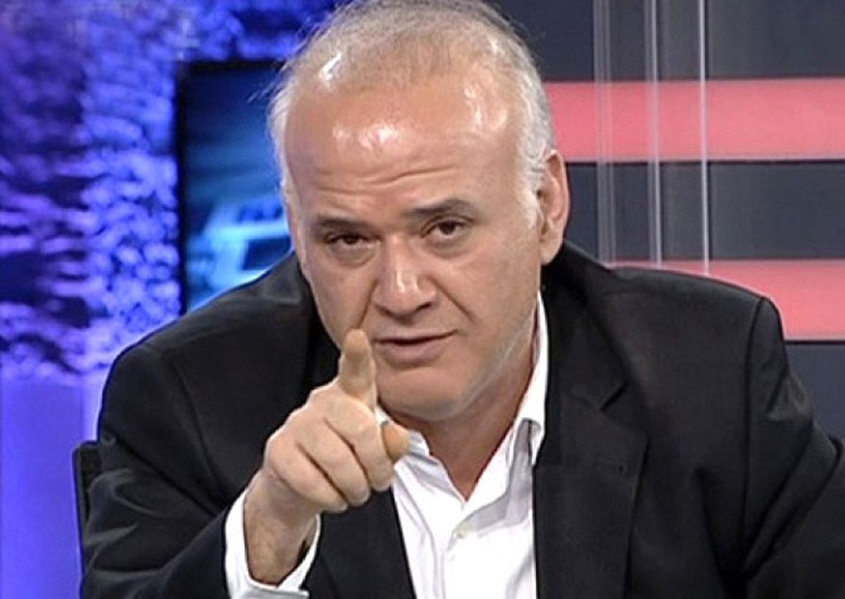 Ahmet Çakar\'dan Aziz Yıldırım\'a: "Ben Yanlış Yaptım Demiyor"