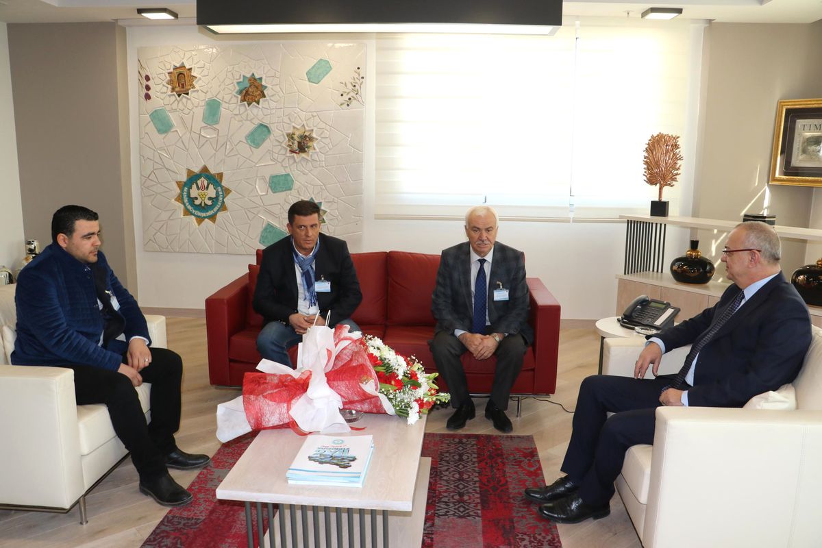 Başkan Ergün Servis İşletmecileriyle Bir Araya Geldi