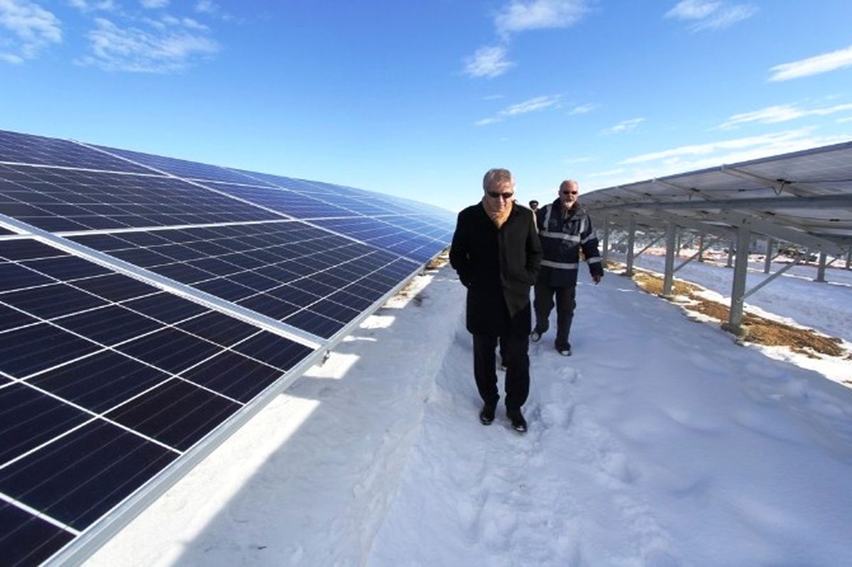 Bayburt\'ta Güneş Enerji Santrali Üretime Başladı