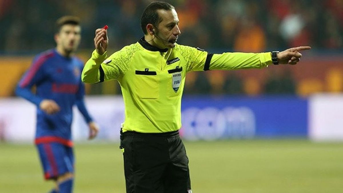 Çakır, Göçek ve Meler UEFA Hakem Kurslarına Katıldı