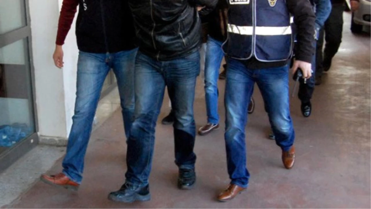 Fetö\'den Tutuklanan Torul İlçe Jandarma Komutanı İlk Duruşmada Serbest Kaldı