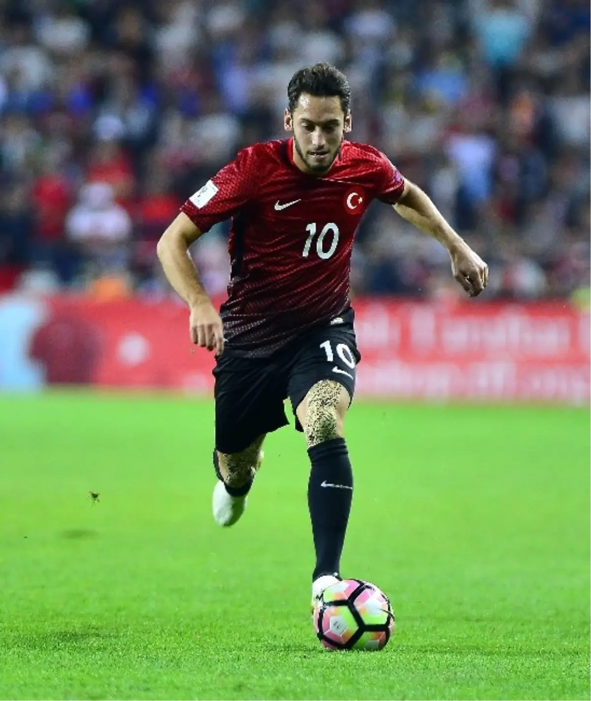 Hakan Çalhanoğlu, Futboldan 4 Ay Men Edildi