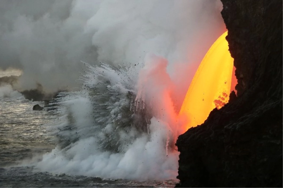 Hawai Adasındaki Kilauea Yanardağı 34 Yıldır Lav Püskürtüyor